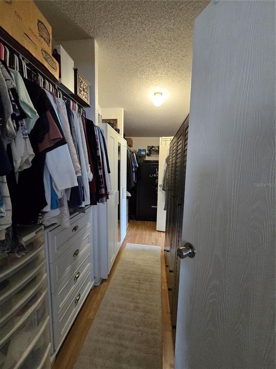 For Sale: $354,900 (4 beds, 2 baths, 2280 Square Feet)