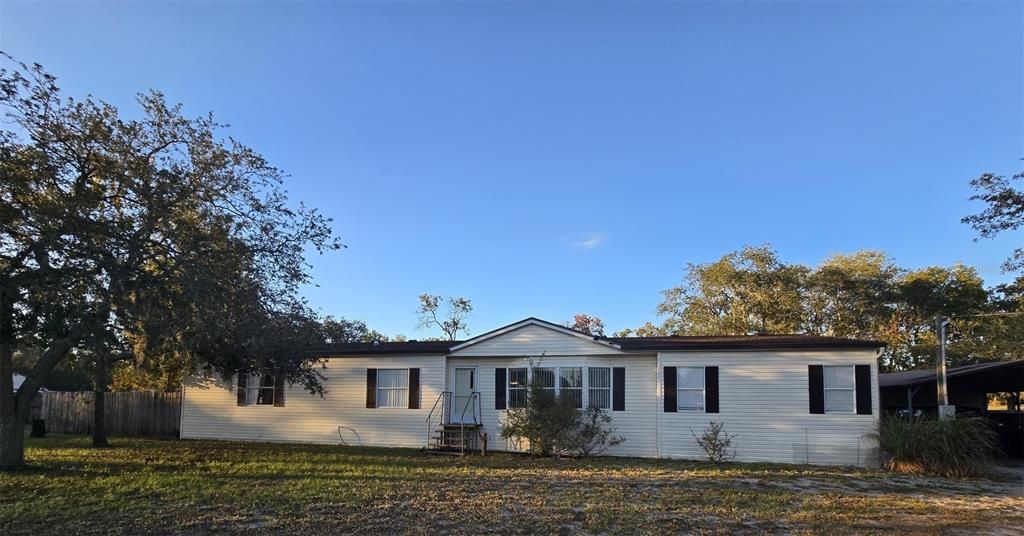 For Sale: $354,900 (4 beds, 2 baths, 2280 Square Feet)