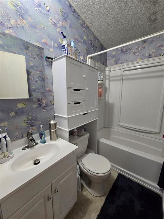 For Sale: $354,900 (4 beds, 2 baths, 2280 Square Feet)