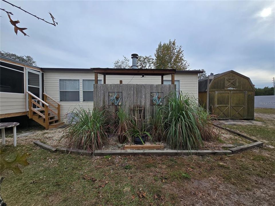 For Sale: $354,900 (4 beds, 2 baths, 2280 Square Feet)