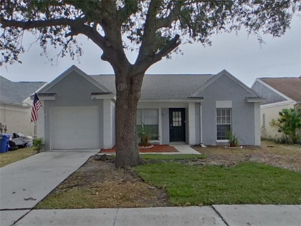 合同活跃: $1,929 (3 贝兹, 2 浴室, 1339 平方英尺)