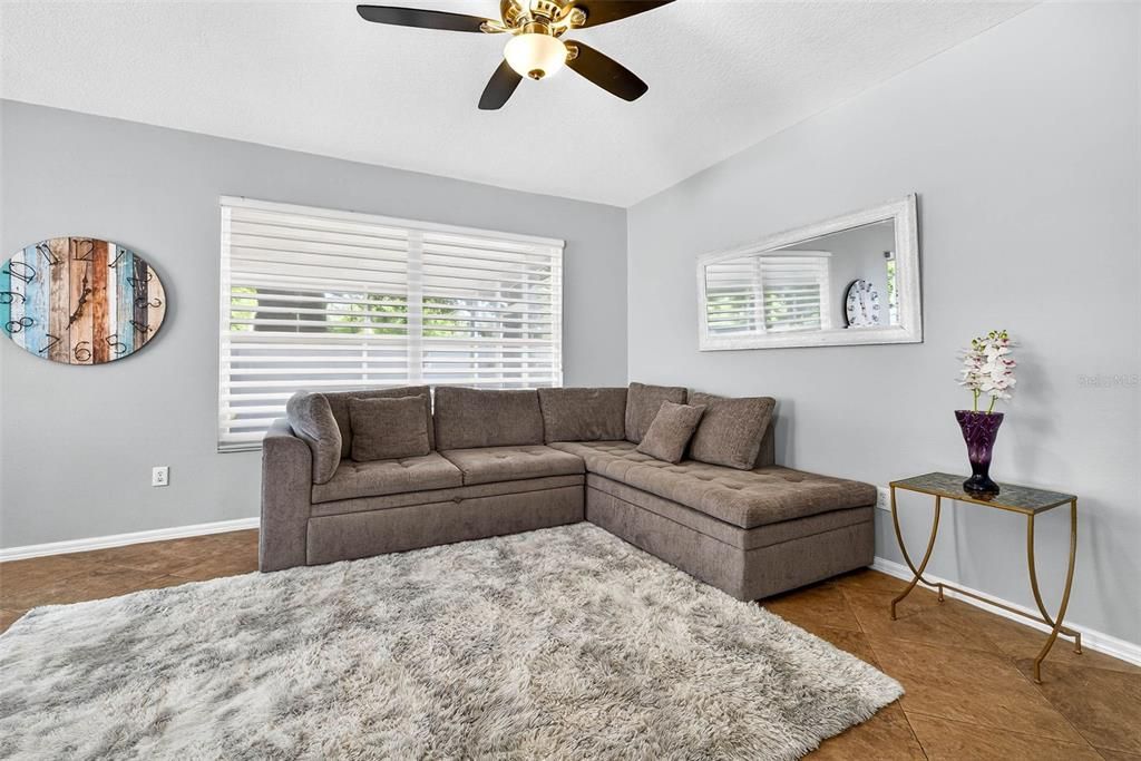 En Renta: $2,600 (3 camas, 2 baños, 1689 Pies cuadrados)