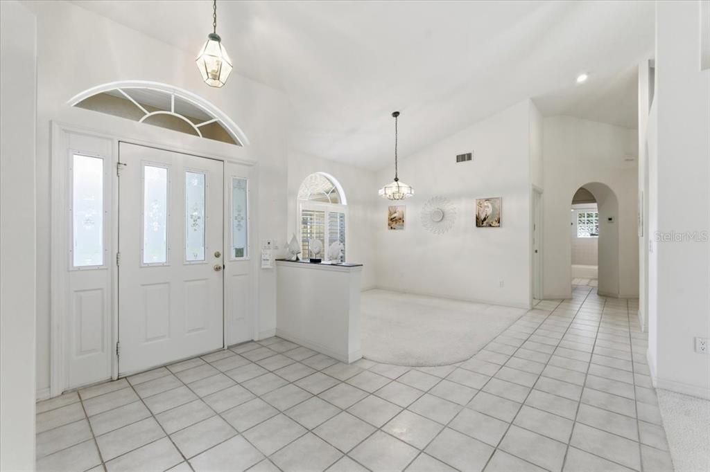 Active With Contract: $299,875 (3 beds, 2 baths, 2034 Square Feet)