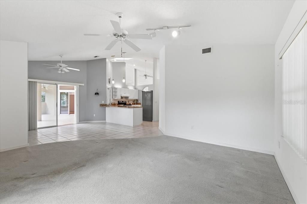 Active With Contract: $299,875 (3 beds, 2 baths, 2034 Square Feet)