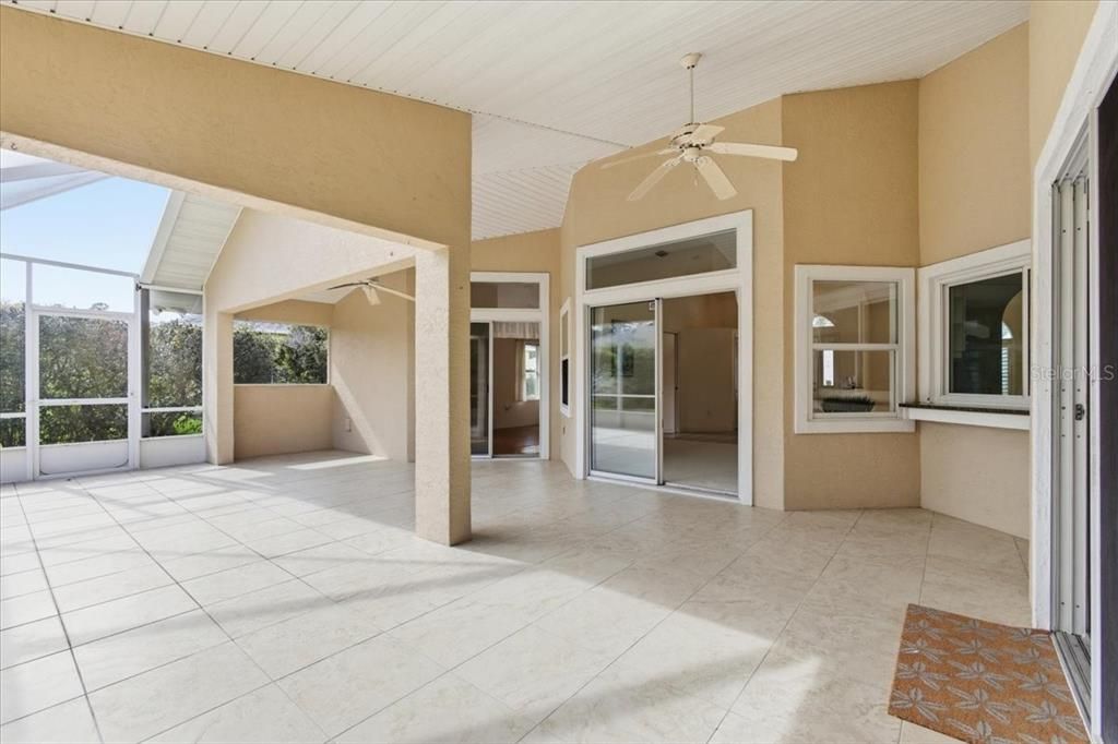 Active With Contract: $299,875 (3 beds, 2 baths, 2034 Square Feet)