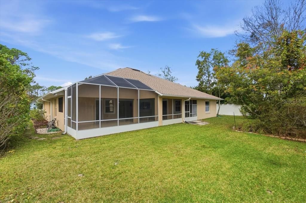 Active With Contract: $299,875 (3 beds, 2 baths, 2034 Square Feet)