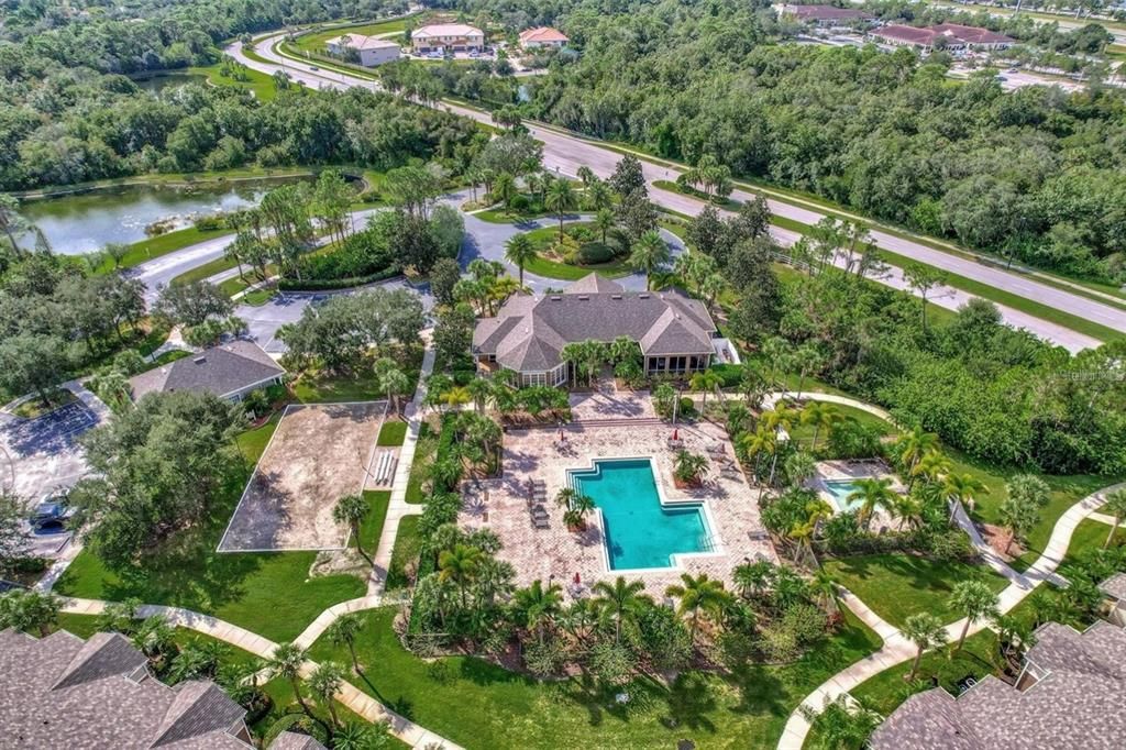 На продажу: $250,000 (2 спален, 2 ванн, 1080 Квадратных фут)