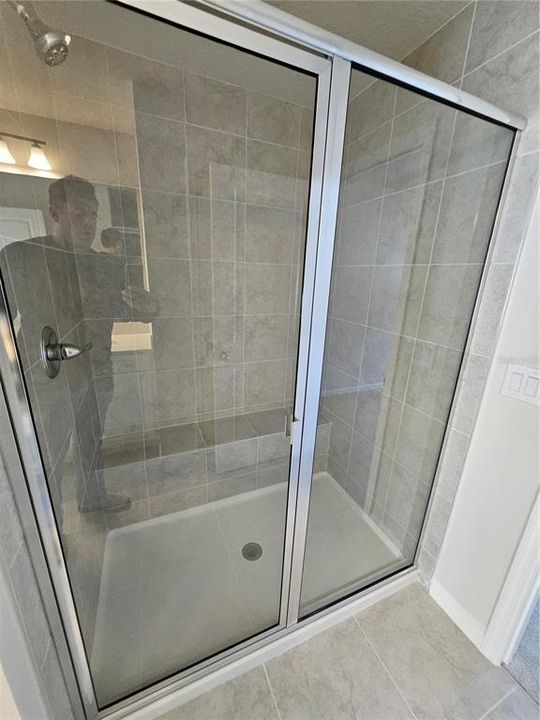 For Rent: $2,299 (3 beds, 2 baths, 2046 Square Feet)