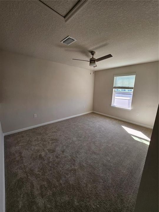 For Rent: $2,299 (3 beds, 2 baths, 2046 Square Feet)