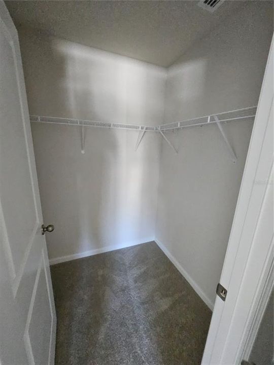 For Rent: $2,299 (3 beds, 2 baths, 2046 Square Feet)