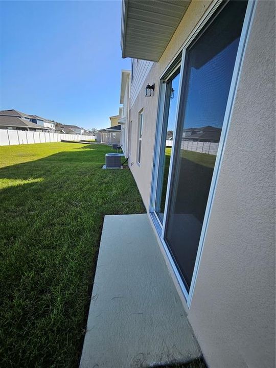 For Rent: $2,299 (3 beds, 2 baths, 2046 Square Feet)