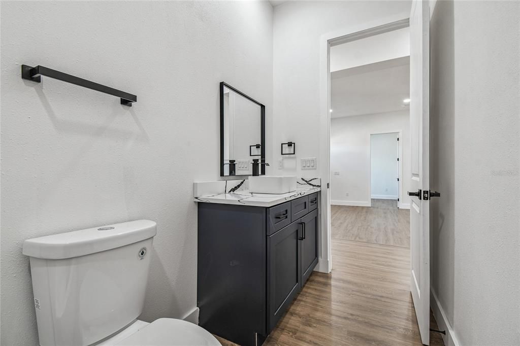 En Venta: $450,000 (4 camas, 3 baños, 2687 Pies cuadrados)