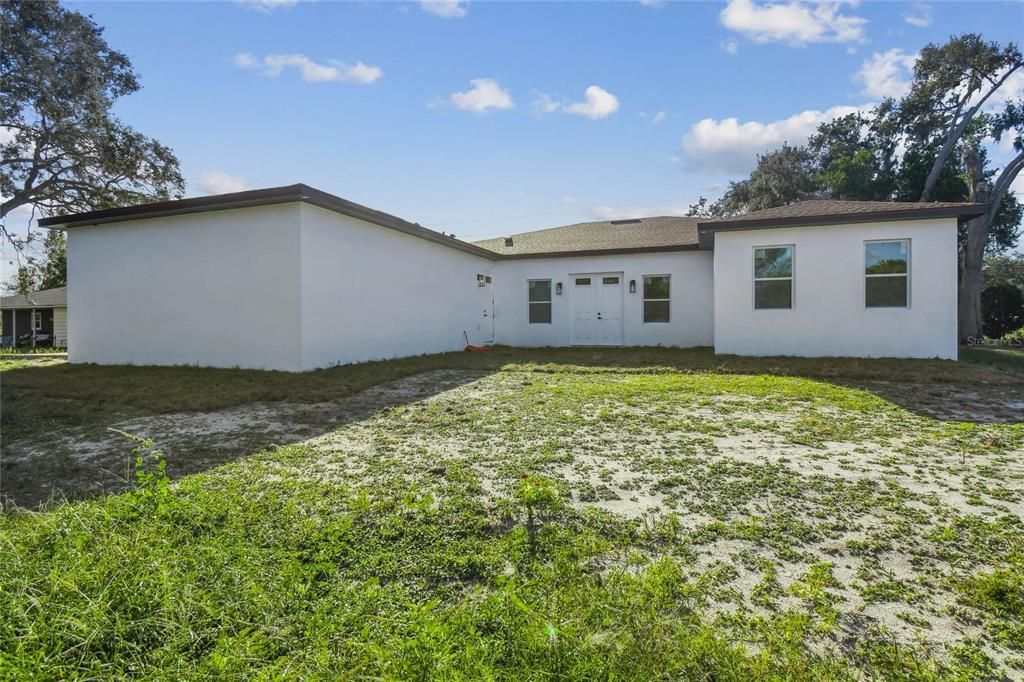 En Venta: $450,000 (4 camas, 3 baños, 2687 Pies cuadrados)