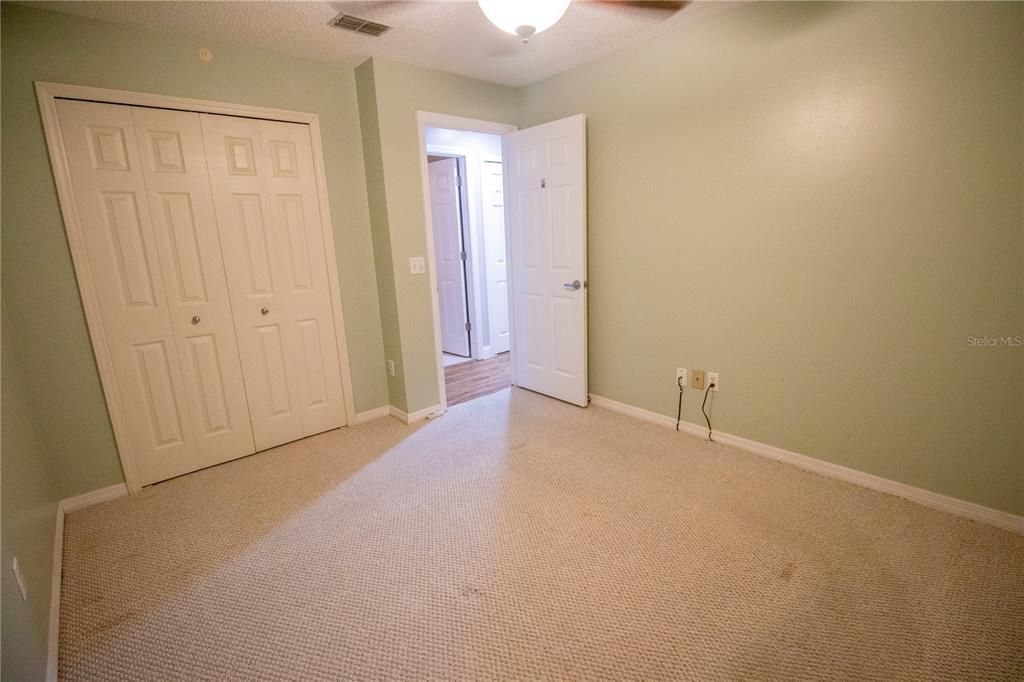 Под контрактом: $417,500 (3 спален, 2 ванн, 1622 Квадратных фут)