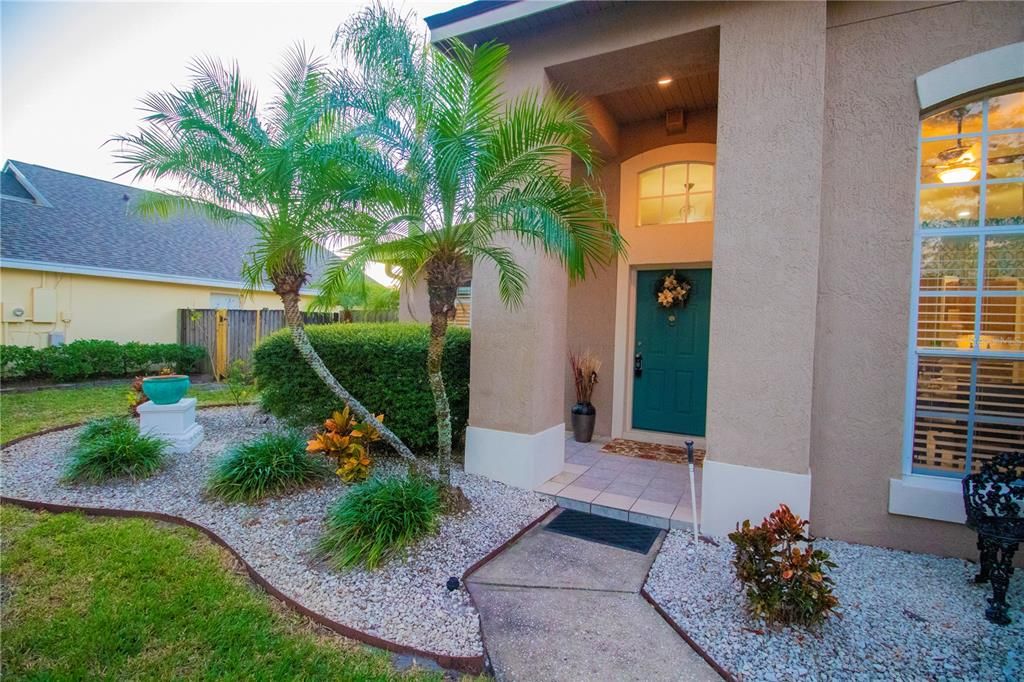 Под контрактом: $417,500 (3 спален, 2 ванн, 1622 Квадратных фут)