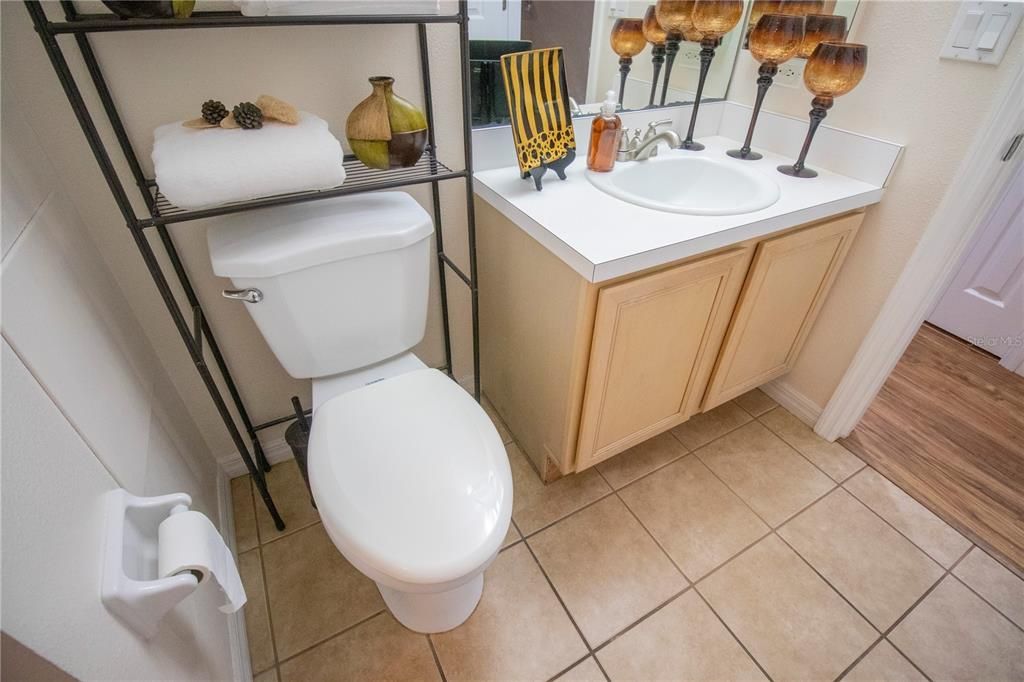 Под контрактом: $417,500 (3 спален, 2 ванн, 1622 Квадратных фут)