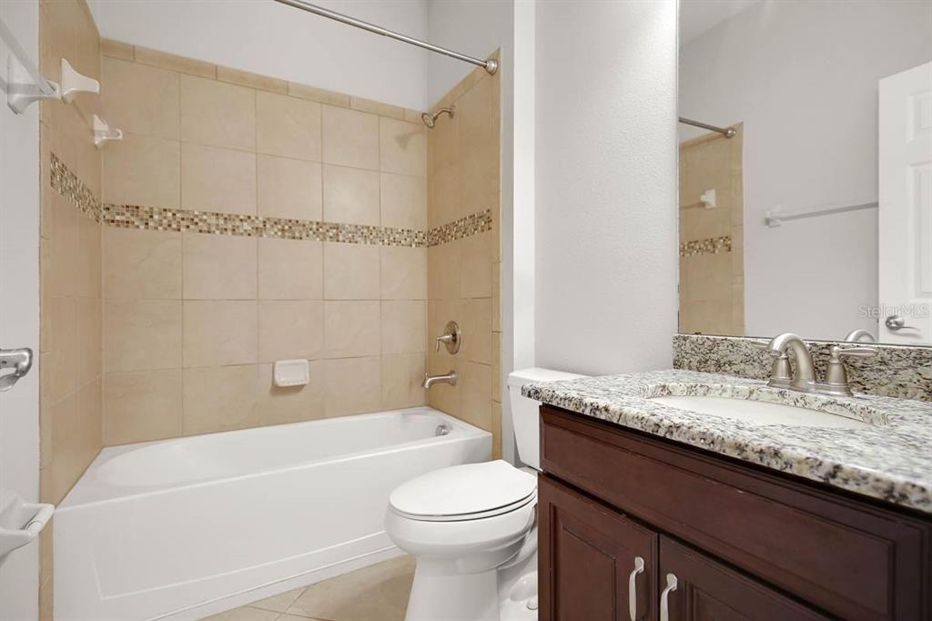 For Rent: $2,950 (4 beds, 3 baths, 2340 Square Feet)