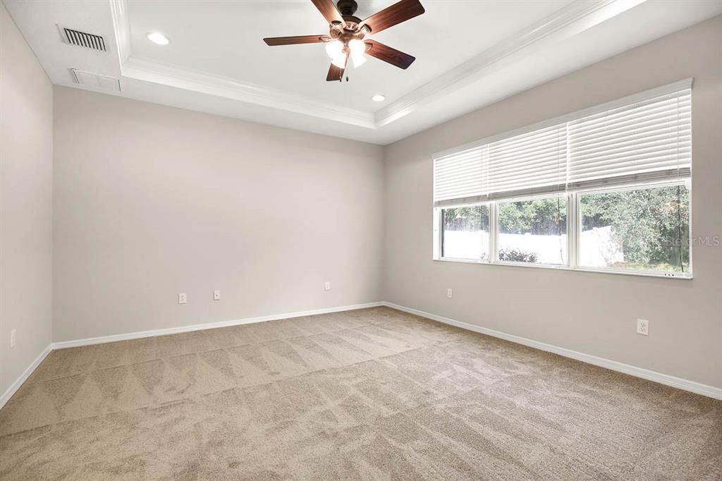 For Rent: $2,950 (4 beds, 3 baths, 2340 Square Feet)