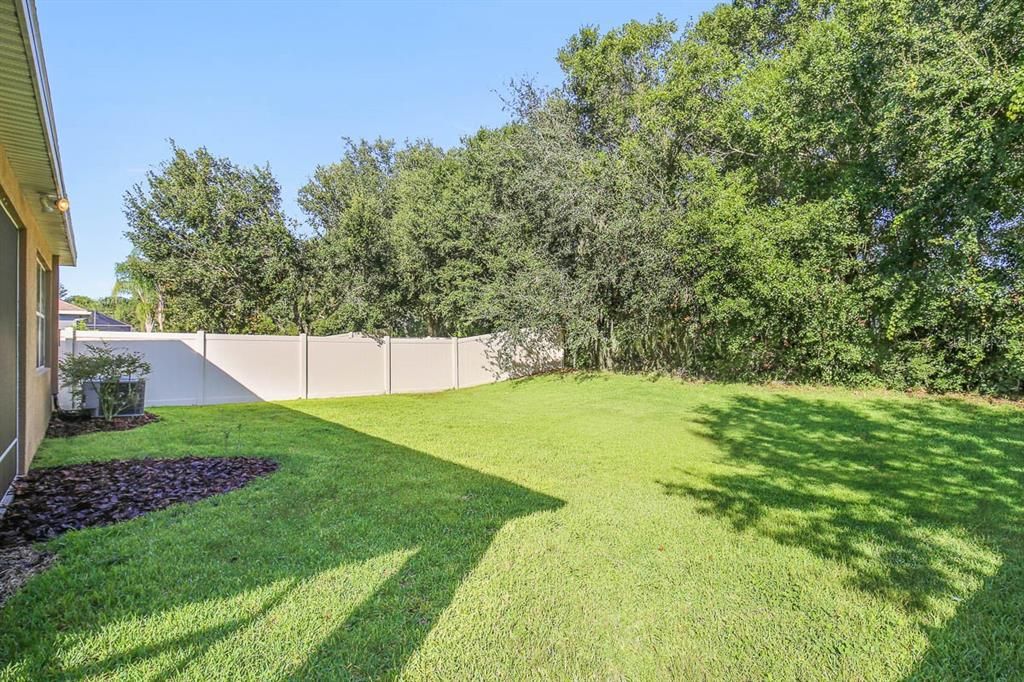 For Rent: $2,950 (4 beds, 3 baths, 2340 Square Feet)