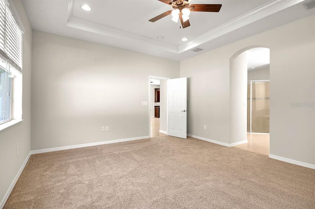 For Rent: $2,950 (4 beds, 3 baths, 2340 Square Feet)