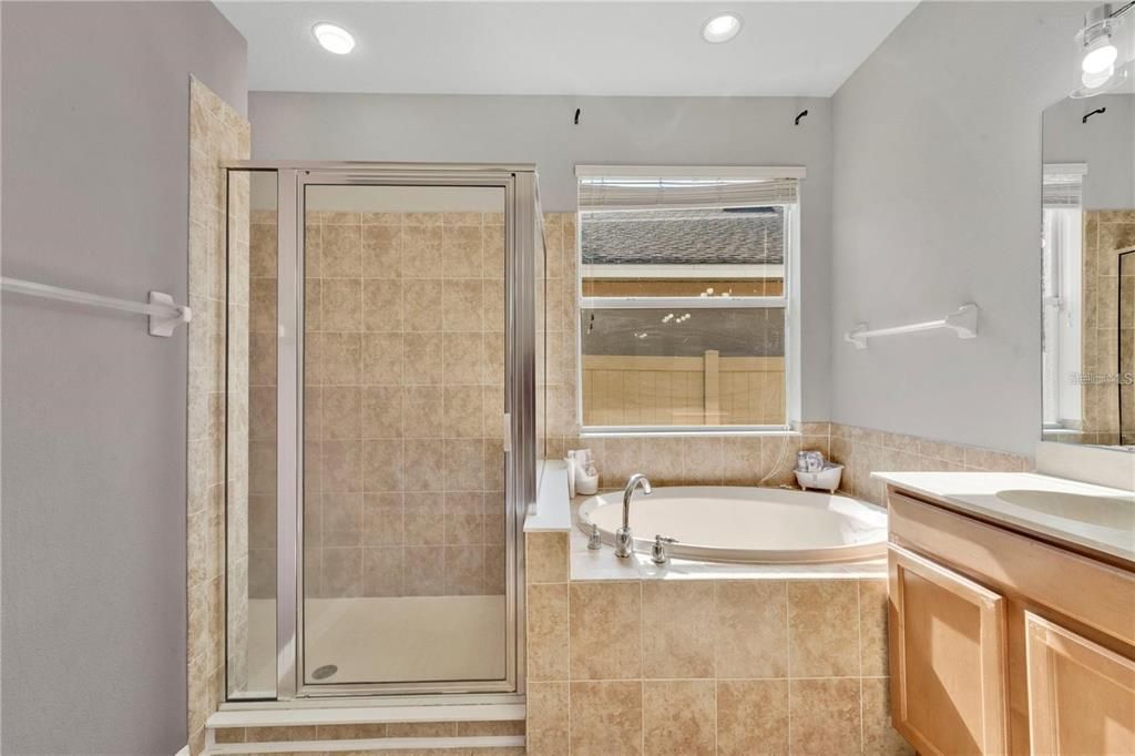 出租: $2,500 (3 贝兹, 2 浴室, 2048 平方英尺)