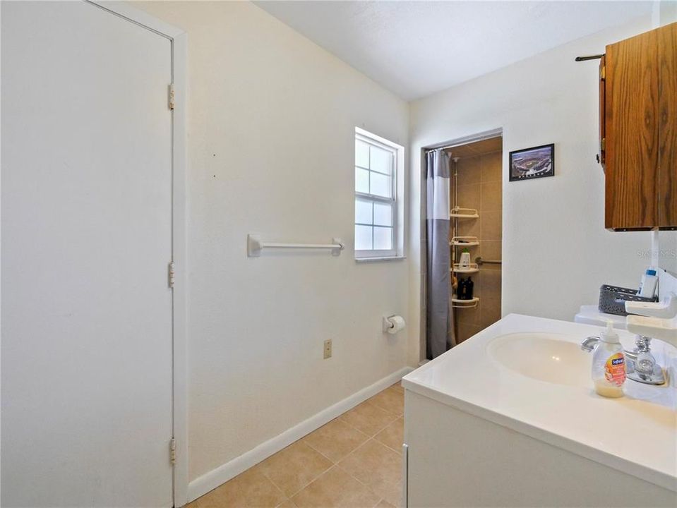 For Sale: $415,000 (4 beds, 2 baths, 1615 Square Feet)