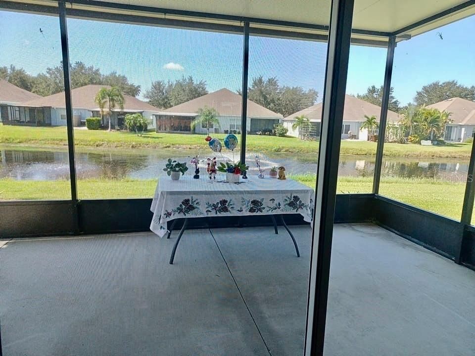 For Rent: $2,350 (3 beds, 2 baths, 1581 Square Feet)