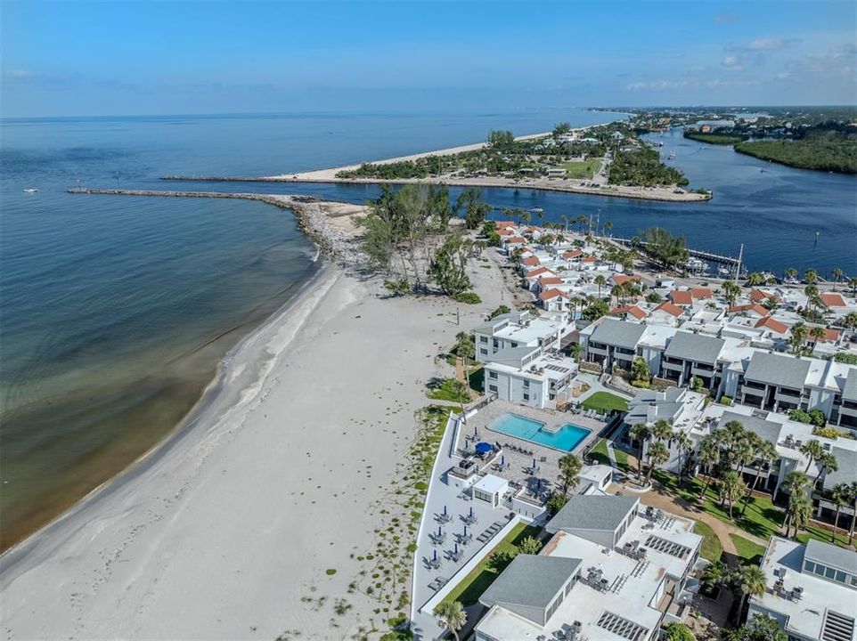 На продажу: $519,900 (2 спален, 2 ванн, 934 Квадратных фут)