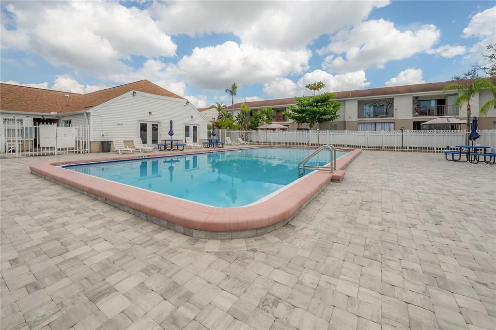 For Sale: $170,000 (3 beds, 2 baths, 1226 Square Feet)