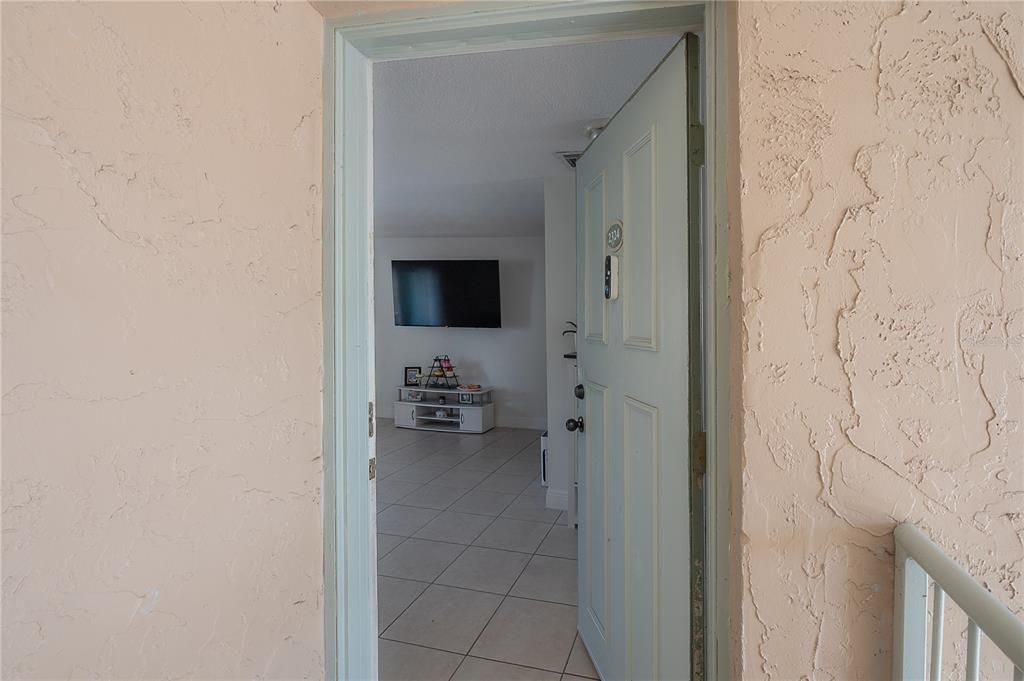 For Sale: $170,000 (3 beds, 2 baths, 1226 Square Feet)
