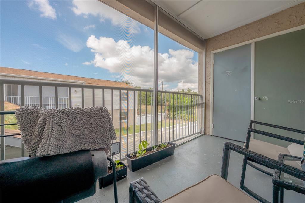 For Sale: $170,000 (3 beds, 2 baths, 1226 Square Feet)