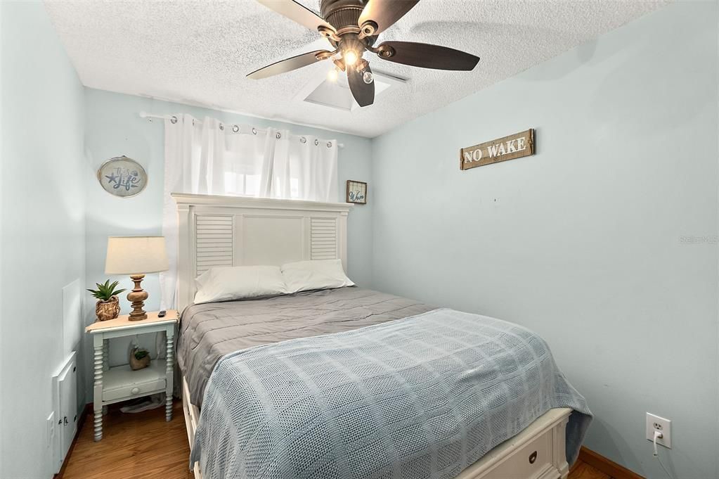 待售: $525,000 (3 贝兹, 3 浴室, 1350 平方英尺)