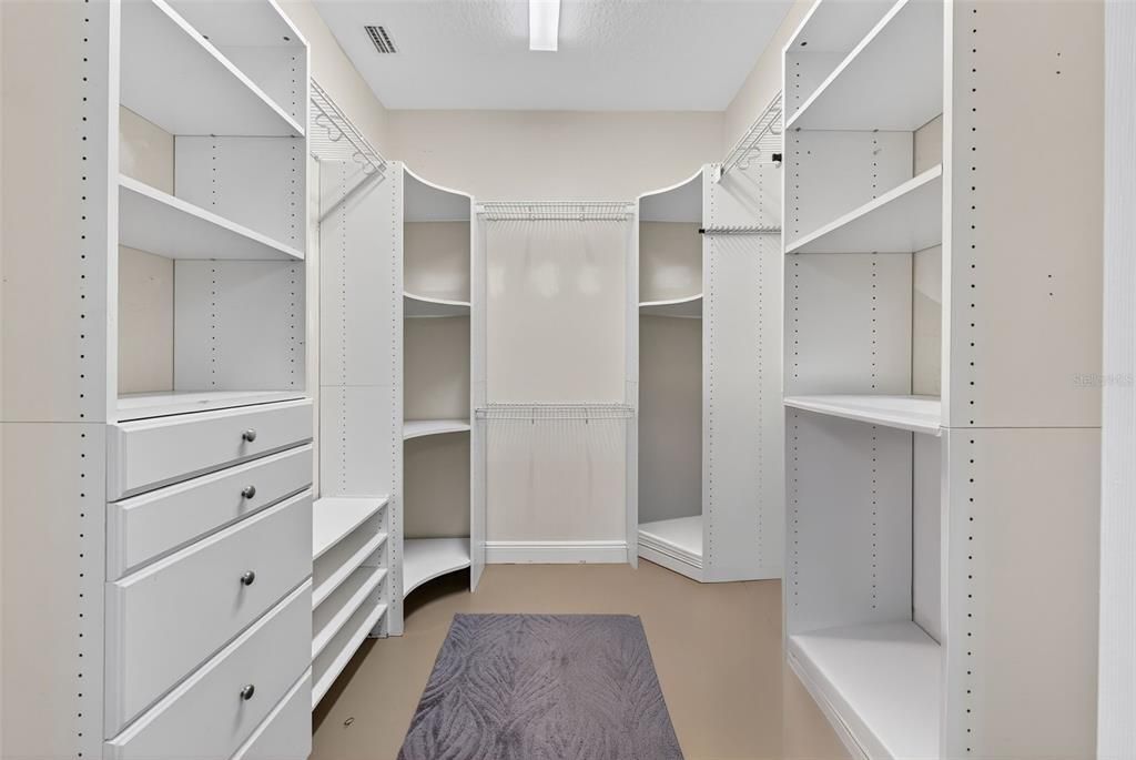 En Venta: $575,000 (3 camas, 3 baños, 2155 Pies cuadrados)