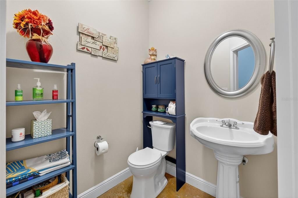 En Venta: $575,000 (3 camas, 3 baños, 2155 Pies cuadrados)