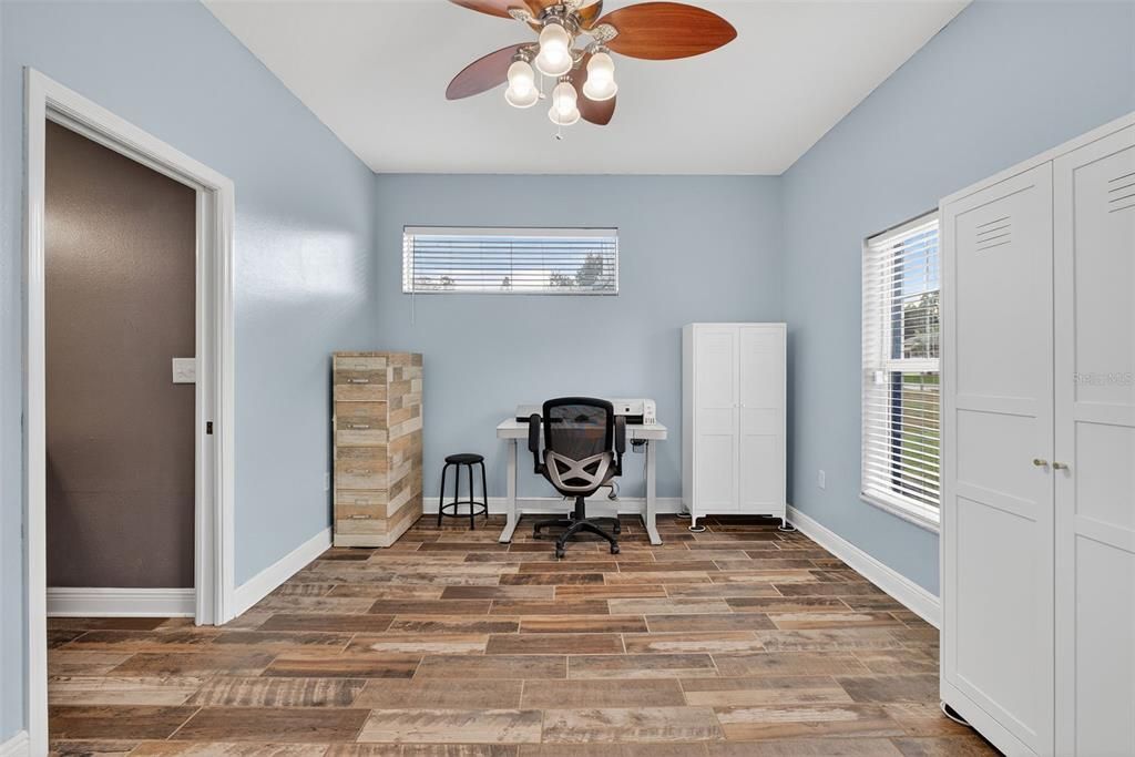 En Venta: $575,000 (3 camas, 3 baños, 2155 Pies cuadrados)