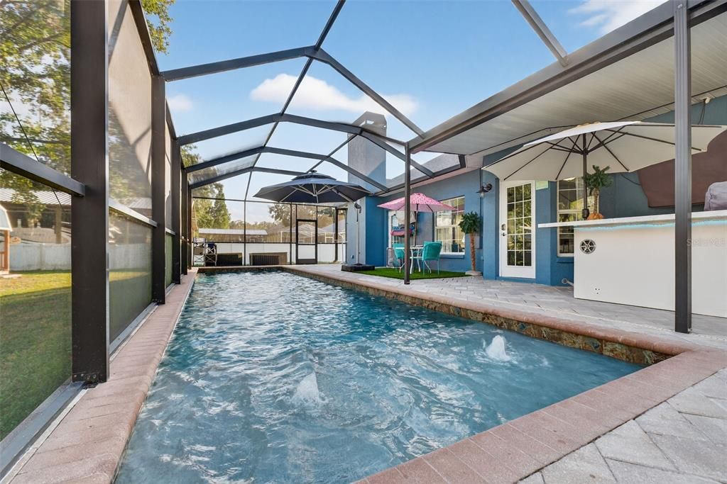 En Venta: $575,000 (3 camas, 3 baños, 2155 Pies cuadrados)