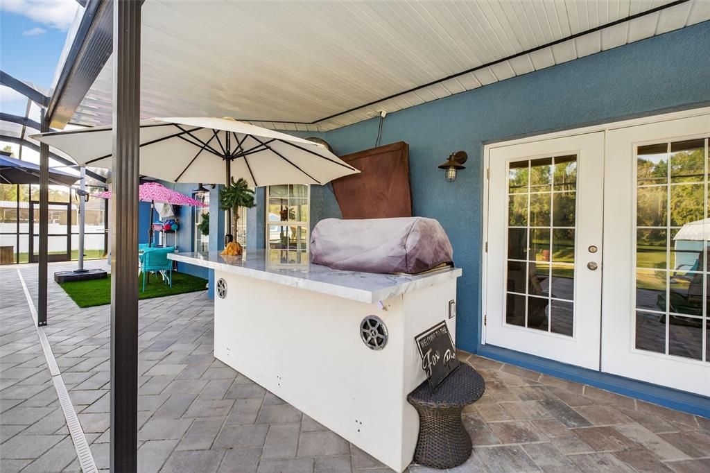 En Venta: $575,000 (3 camas, 3 baños, 2155 Pies cuadrados)