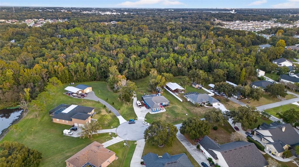 En Venta: $575,000 (3 camas, 3 baños, 2155 Pies cuadrados)