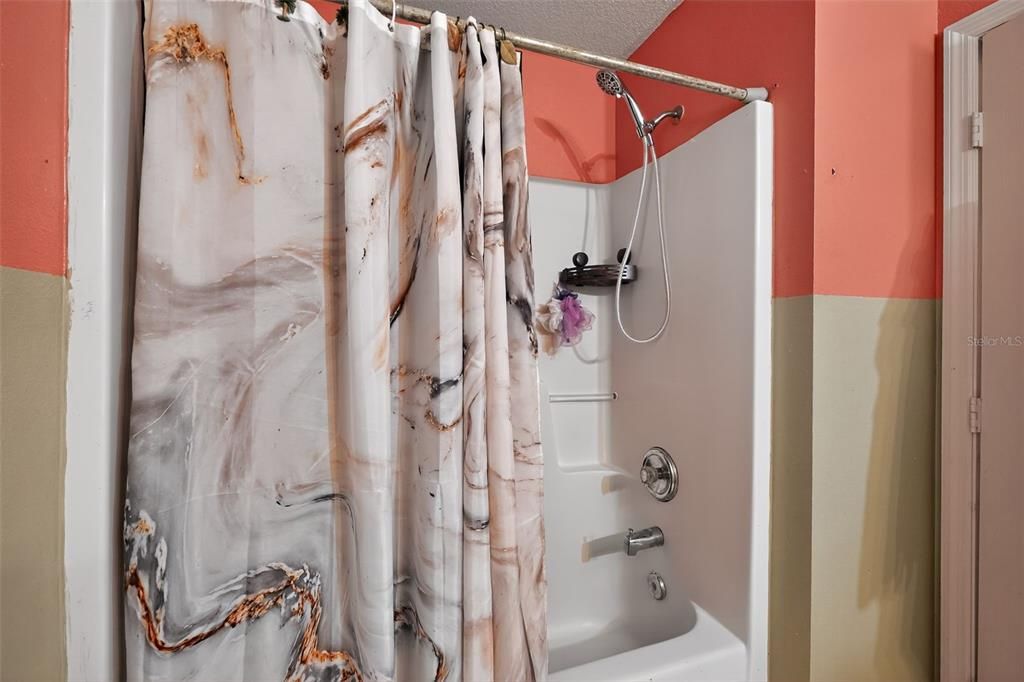 Active With Contract: $369,000 (4 beds, 2 baths, 2236 Square Feet)