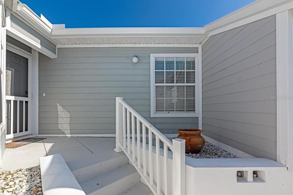 待售: $349,000 (2 贝兹, 2 浴室, 1334 平方英尺)