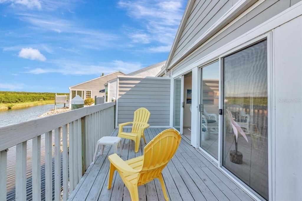 待售: $349,000 (2 贝兹, 2 浴室, 1334 平方英尺)