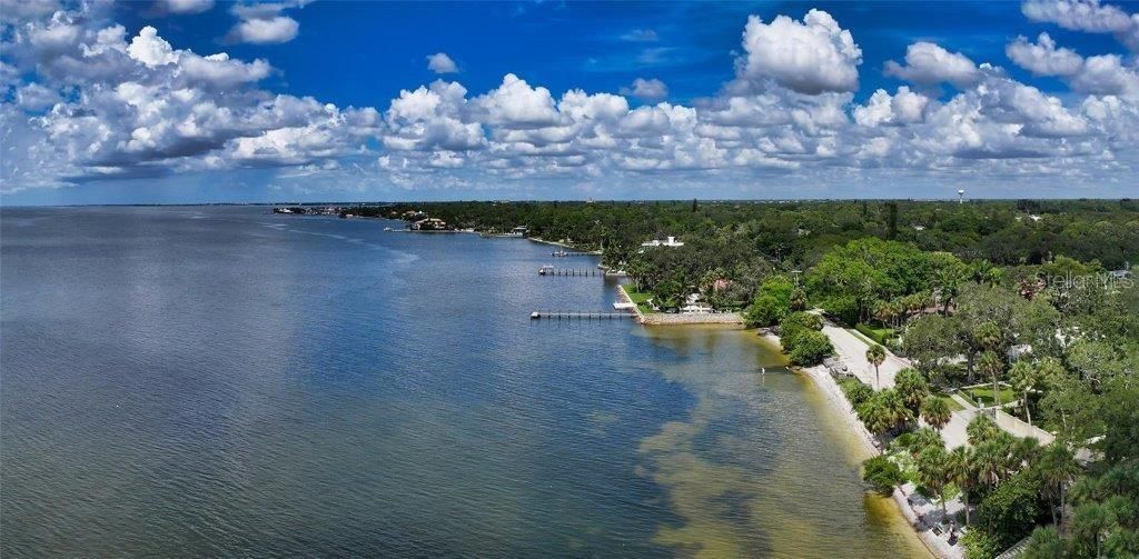 For Sale: $875,000 (4 beds, 3 baths, 2861 Square Feet)