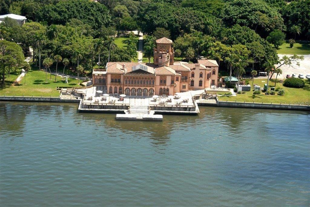 For Sale: $875,000 (4 beds, 3 baths, 2861 Square Feet)