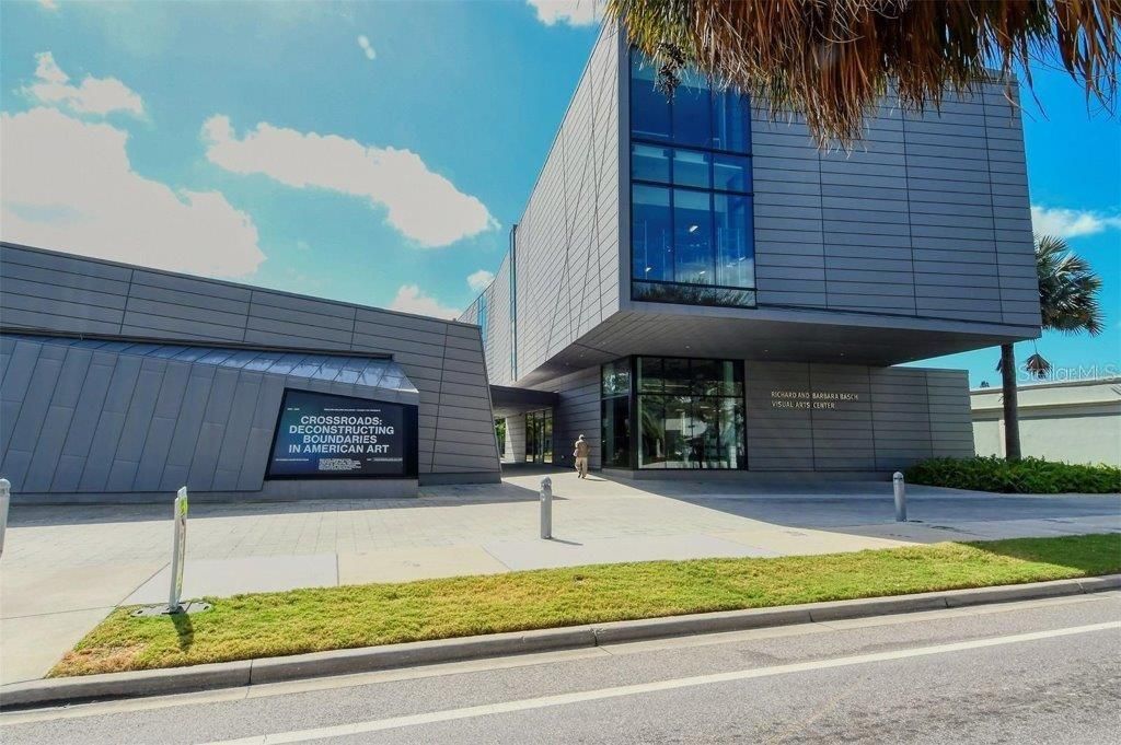 For Sale: $875,000 (4 beds, 3 baths, 2861 Square Feet)