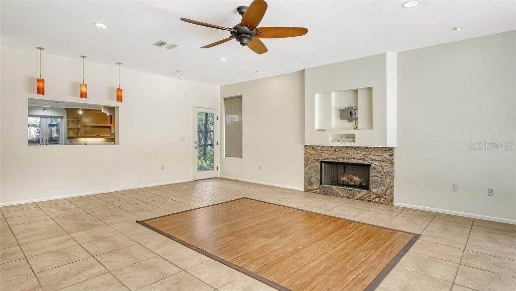 For Sale: $875,000 (4 beds, 3 baths, 2861 Square Feet)