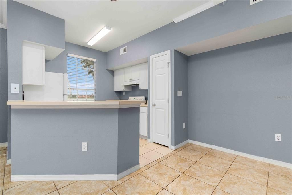 En Venta: $220,000 (3 camas, 2 baños, 1345 Pies cuadrados)