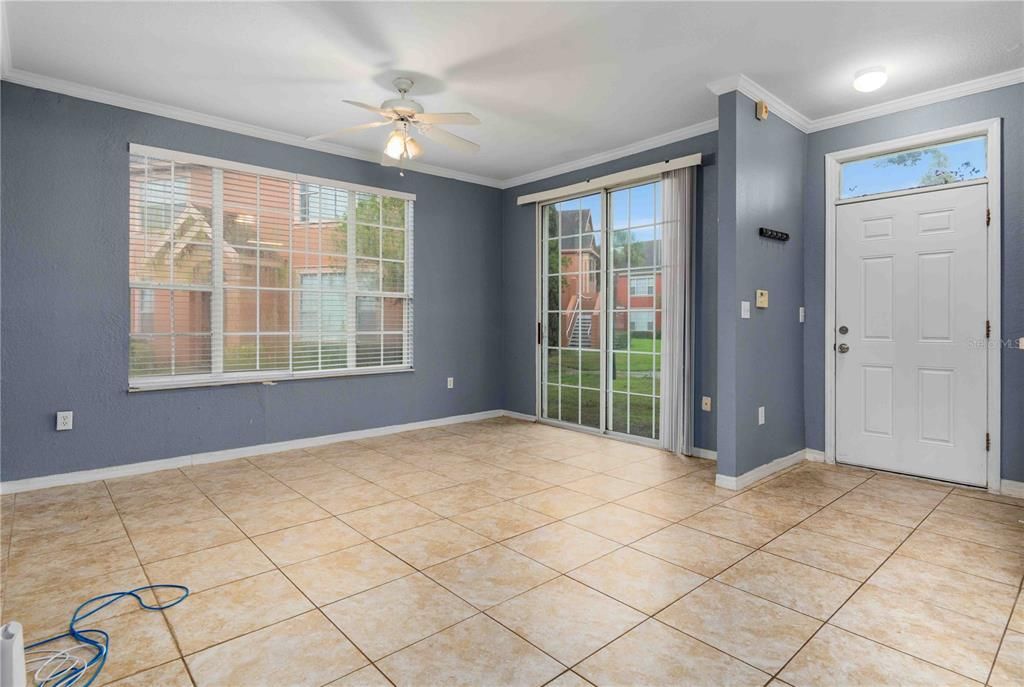 En Venta: $220,000 (3 camas, 2 baños, 1345 Pies cuadrados)