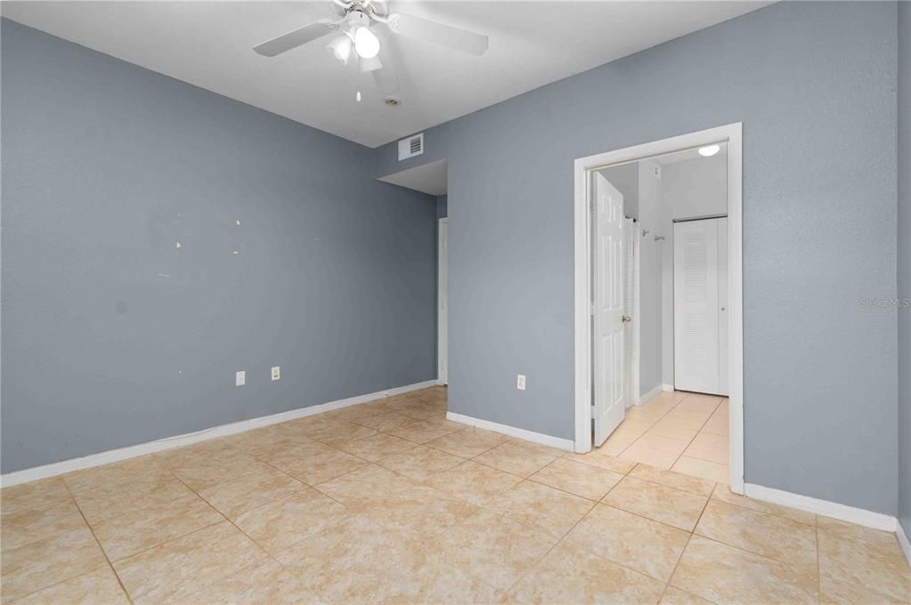 En Venta: $220,000 (3 camas, 2 baños, 1345 Pies cuadrados)