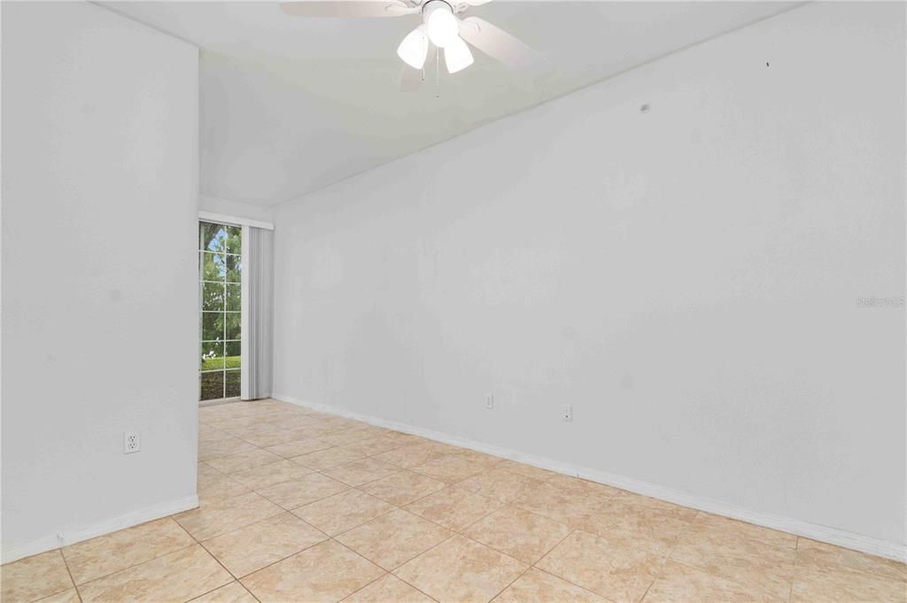 En Venta: $220,000 (3 camas, 2 baños, 1345 Pies cuadrados)