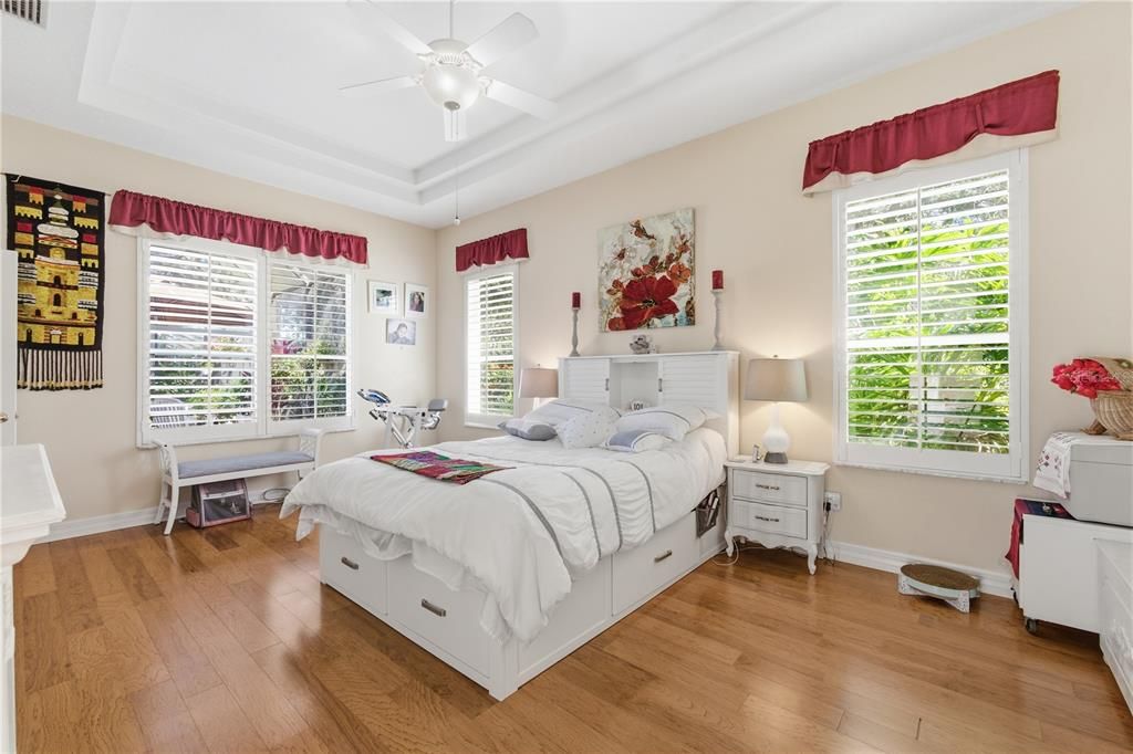 For Sale: $545,000 (3 beds, 2 baths, 2342 Square Feet)